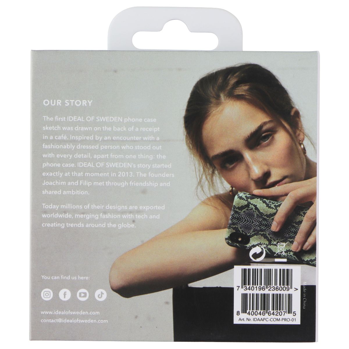 IDEAL OF SWEDEN Printed Case Pro for AirPods Pro 2 / AirPods Pro - Como Black iPod, Audio Player Accessories - Cases, Covers & Skins iDeal of Sweden - Simple Cell Bulk Wholesale Pricing - USA Seller