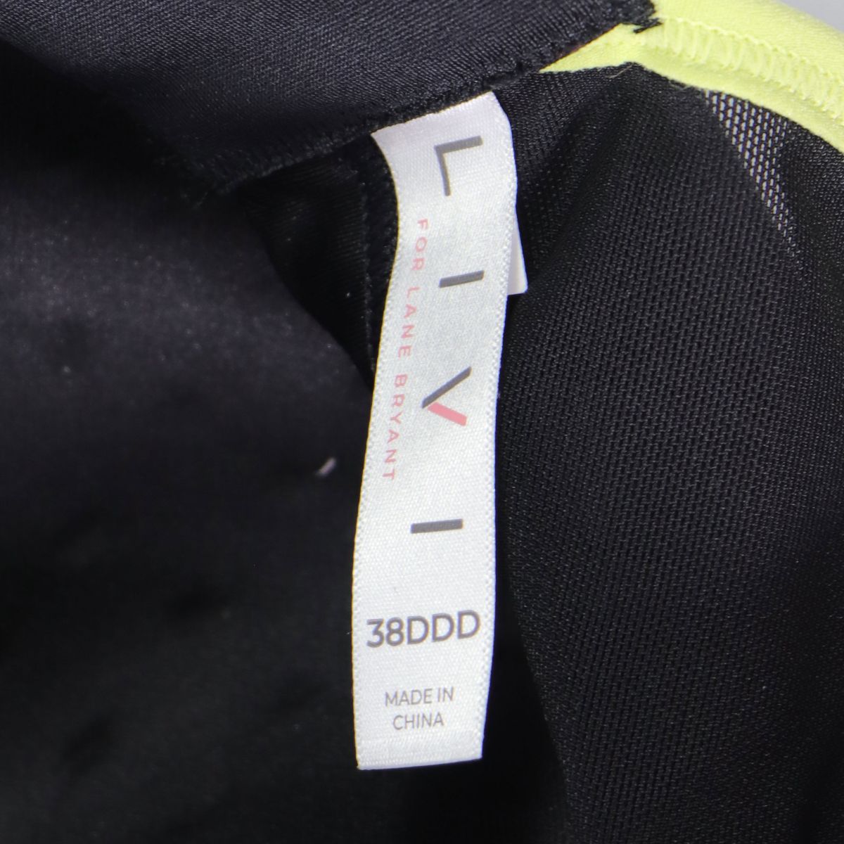 LIVI High-Impact Wicking Underwire Sports Bra - Size 38DDD - Black Other Sporting Goods LIVI - Simple Cell Bulk Wholesale Pricing - USA Seller