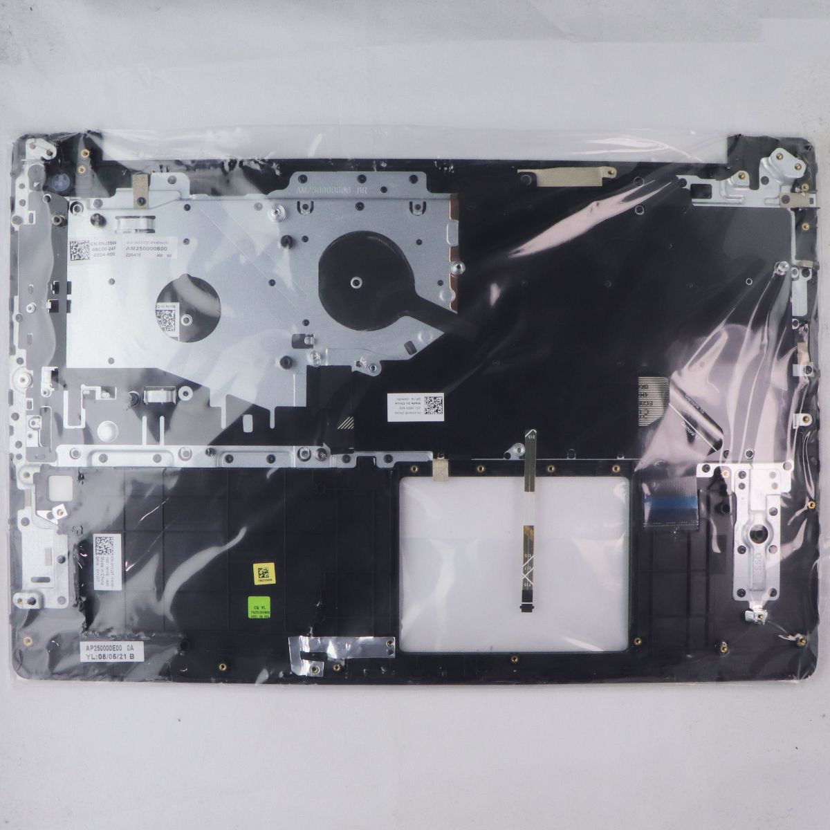 Repair Part - Dell 3590 Palm Rest with backlit keyboard Laptop Replacement Parts - Laptop Replacement Keyboards Unbranded - Simple Cell Bulk Wholesale Pricing - USA Seller