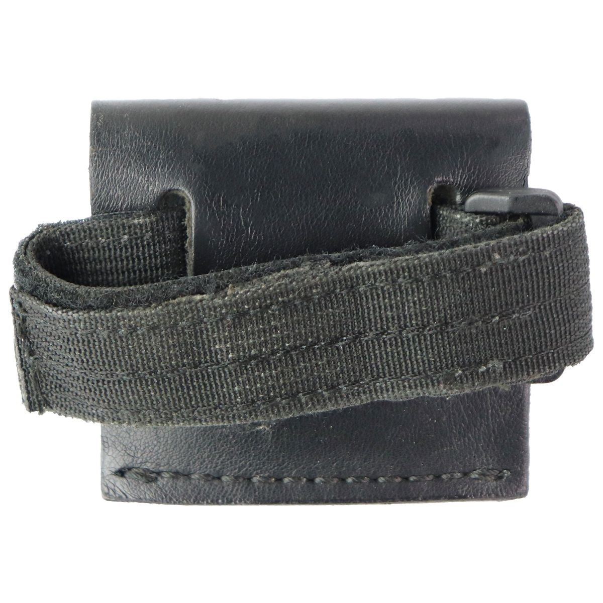 Gould & Goodrich B600 Leather Radio Strap - Black Other Sporting Goods Gould & Goodrich - Simple Cell Bulk Wholesale Pricing - USA Seller