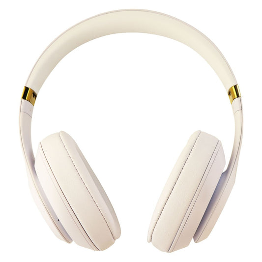 Beats Studio3 Wireless Series Over-Ear Headphones - Matte White/Gold (MQ572LL/A) Portable Audio - Headphones Beats by Dr. Dre - Simple Cell Bulk Wholesale Pricing - USA Seller
