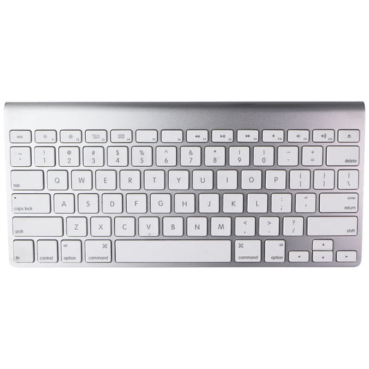 Apple Bluetooth Wireless (2010) Keyboard - Silver/White (A1314, MC184LL/A) Keyboards/Mice - Keyboards & Keypads Apple    - Simple Cell Bulk Wholesale Pricing - USA Seller