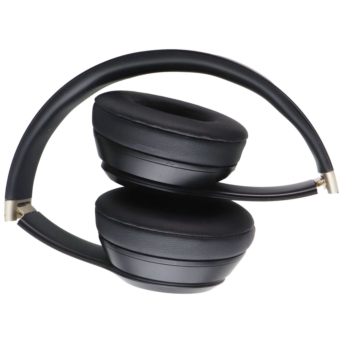 Beats Solo 4 Wireless Bluetooth On-Ear Headphones - Black/Gold (MC2L4LL/A) Cell Phone - Headsets Beats by Dr. Dre - Simple Cell Bulk Wholesale Pricing - USA Seller