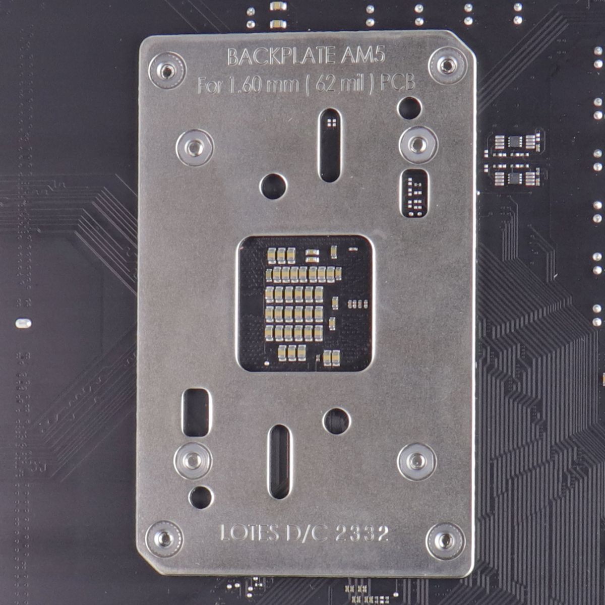 Gigabyte B650 Aorus Elite AX AMD Motherboard with DDR5, PCIe 5.0 and WiFi 6E Computer Parts - Motherboards Gigabyte - Simple Cell Bulk Wholesale Pricing - USA Seller