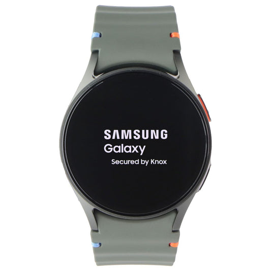 Samsung Galaxy Watch7 (40mm) Bluetooth + Wi-Fi (SM-L300) - Green Smart Watches Samsung - Simple Cell Bulk Wholesale Pricing - USA Seller