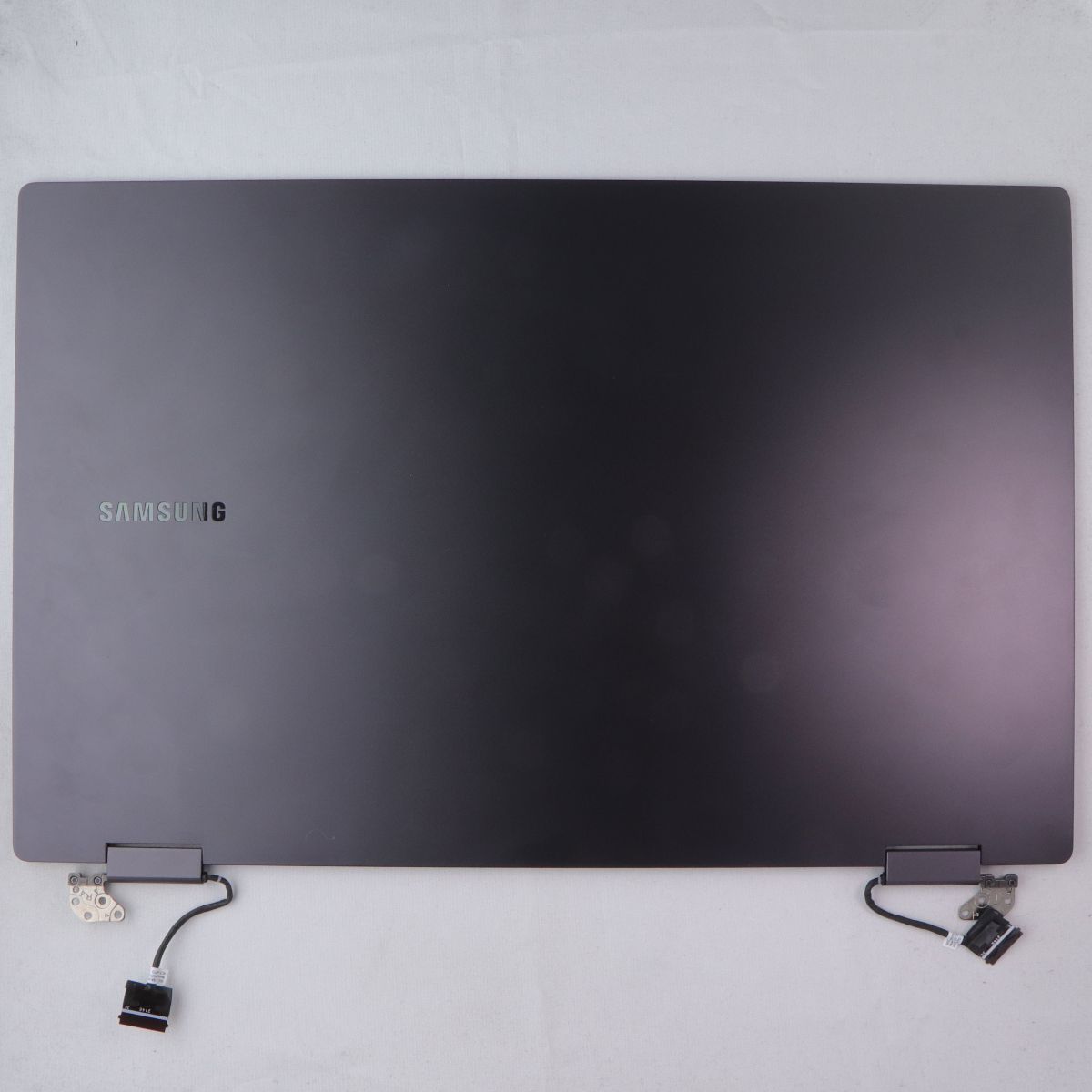 Repair Part Assembly 15.6 OLED/Frame for Galaxy Book2 Pro 360 NP930QED /Graphite Laptop Replacement Parts - Laptop Screens & LCD Panels Samsung - Simple Cell Bulk Wholesale Pricing - USA Seller