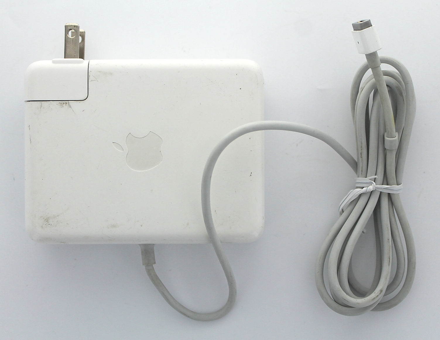 Apple 85W MagSafe Power Adapter Wall Charger for MacBook (A1172 Old Model) Computer Accessories - Laptop Power Adapters/Chargers Apple - Simple Cell Bulk Wholesale Pricing - USA Seller