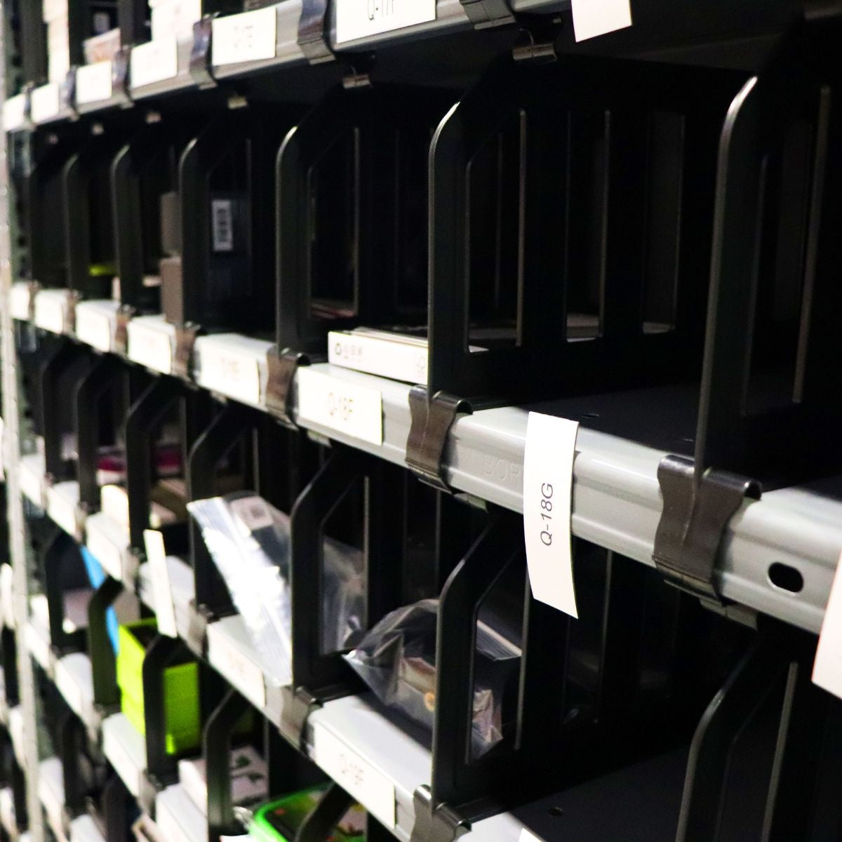 Shelf Separator / Divider with Snap on Clip (12-inch x 6-inch) - Black Household Supplies & Cleaning - Closet Organizers Simple Cell - Simple Cell Bulk Wholesale Pricing - USA Seller