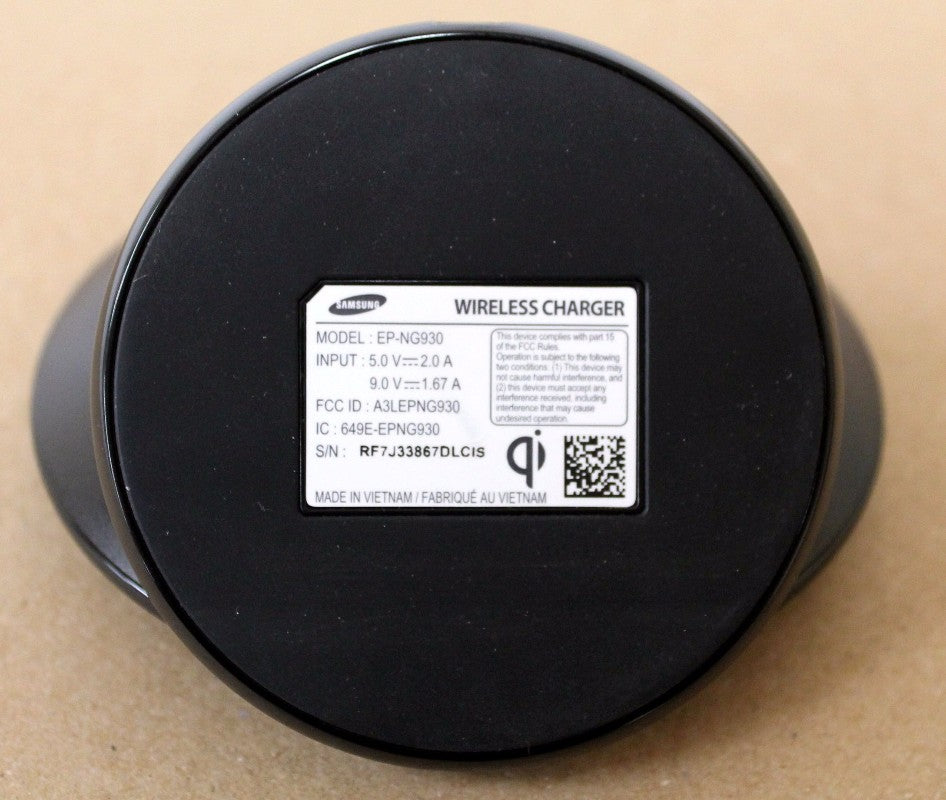 Samsung Fast Charge Qi Wireless Charging Stand Pad & Wall Adapter EP-NG930 Cell Phone - Chargers & Cradles Samsung - Simple Cell Bulk Wholesale Pricing - USA Seller