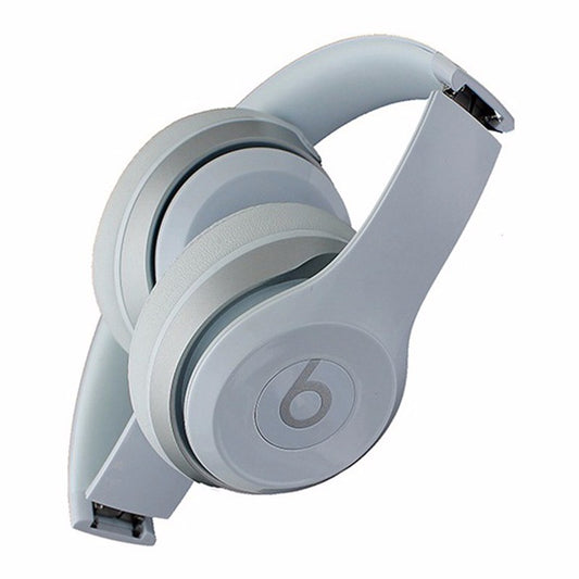 Beats by Dr. Dre Solo2 Wired On-Ear Headphones - Gloss White Portable Audio - Headphones Beats by Dr. Dre    - Simple Cell Bulk Wholesale Pricing - USA Seller